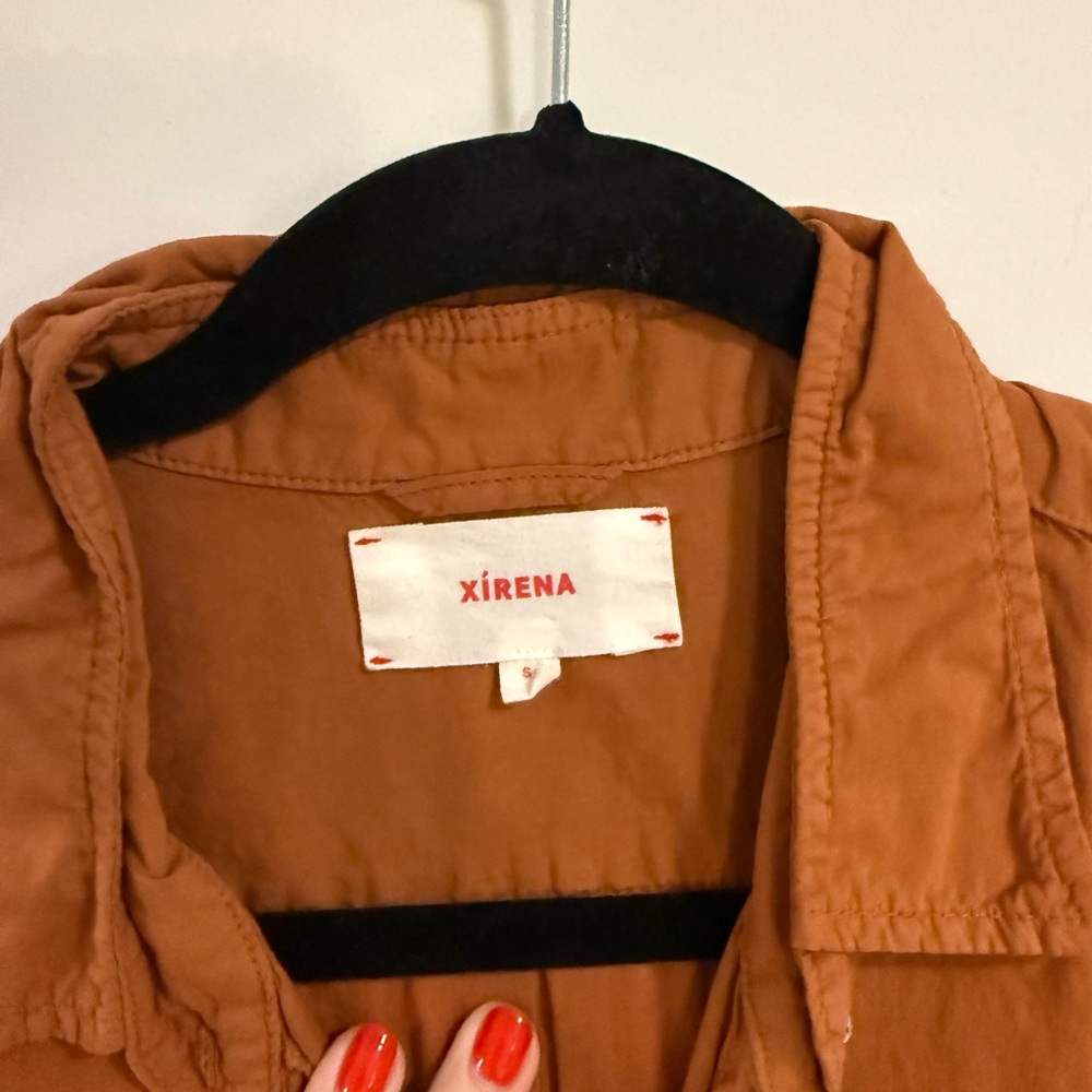 Xirena Long Sleeve Button-Down Shirt - Picture 3 of 3